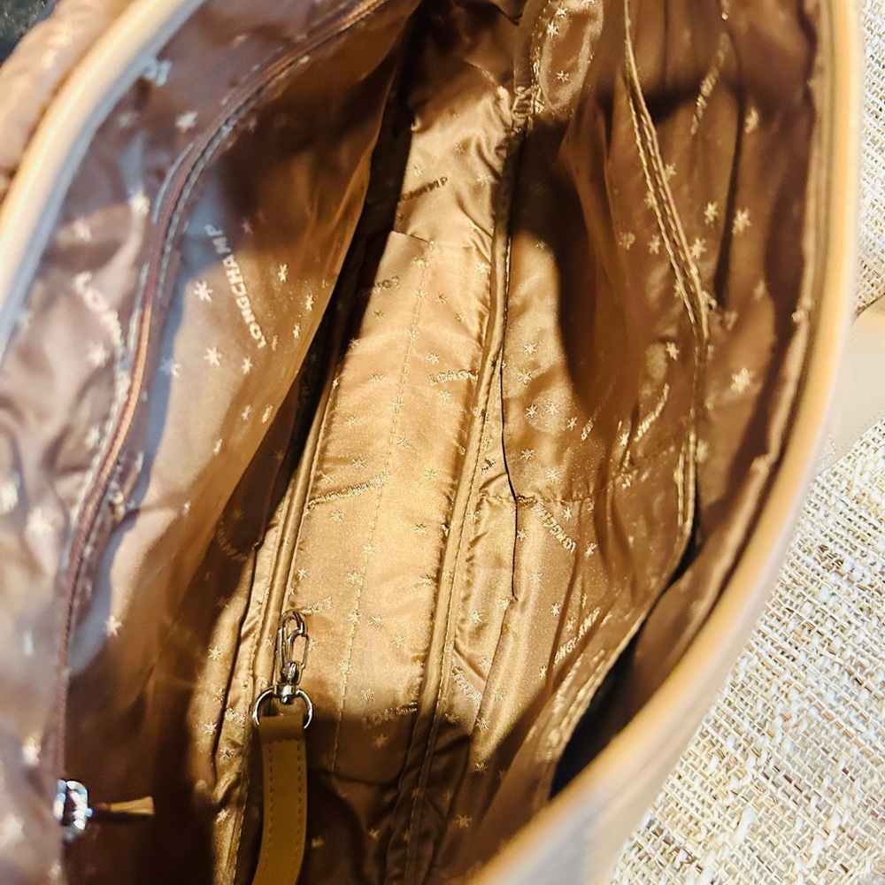 LongChamp Leather Tan messenger/ crossbody Bag - Picture 5 of 13